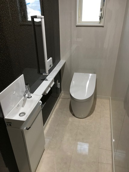 トイレ特集 リフォーム事例 日本全国のキッチン 浴室水廻りのリフォームのことならエネサンス