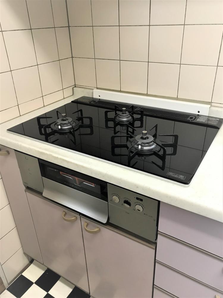 【福岡県太宰府市】ビルトインコンロとレンジフードのセット取り替え
